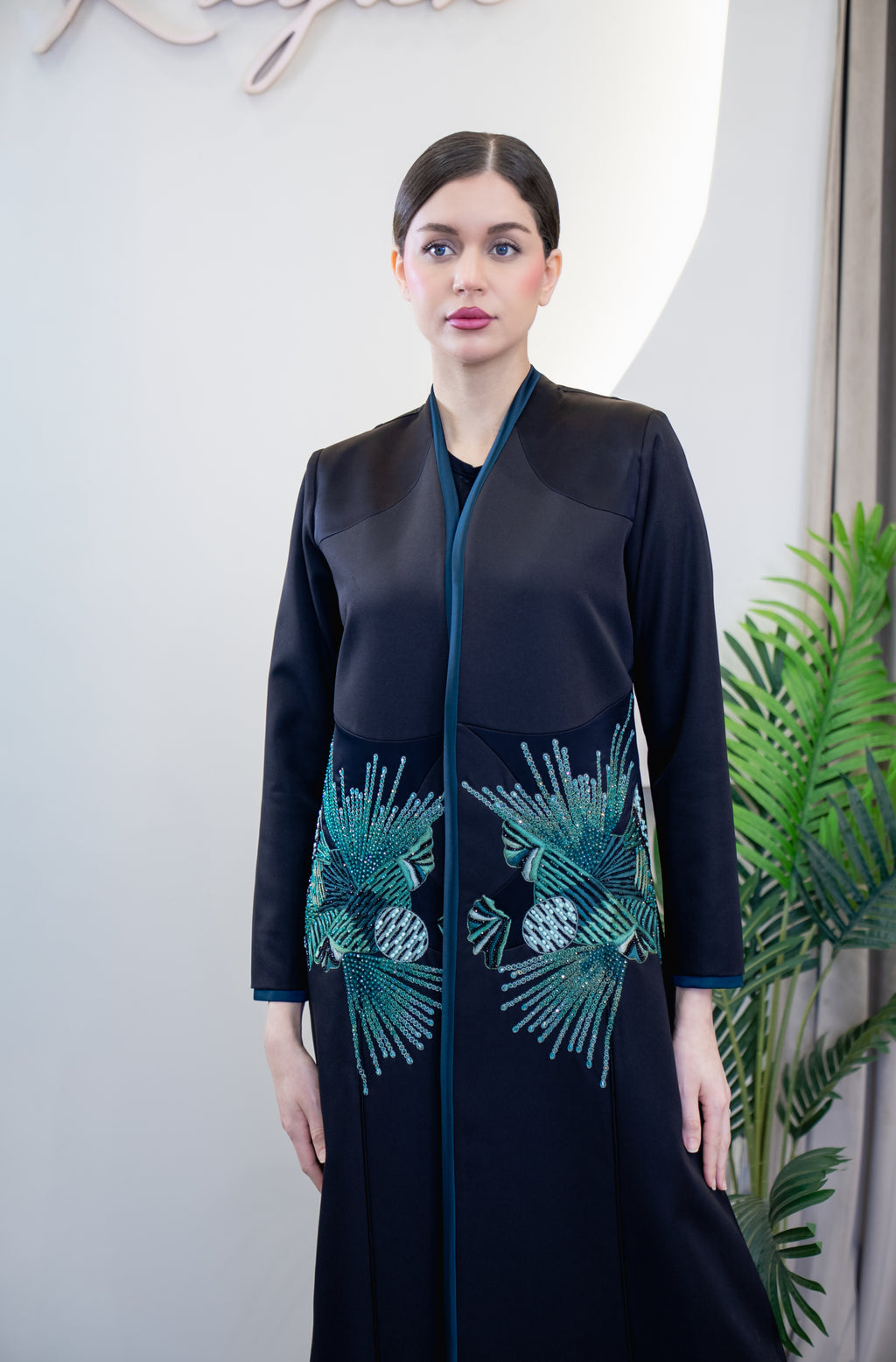 Athba abaya