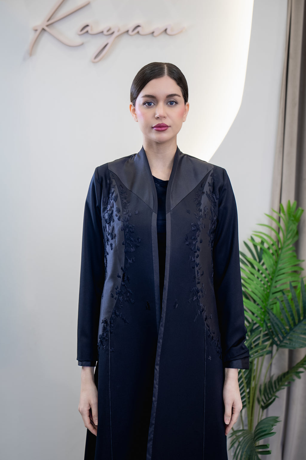 black vine abaya