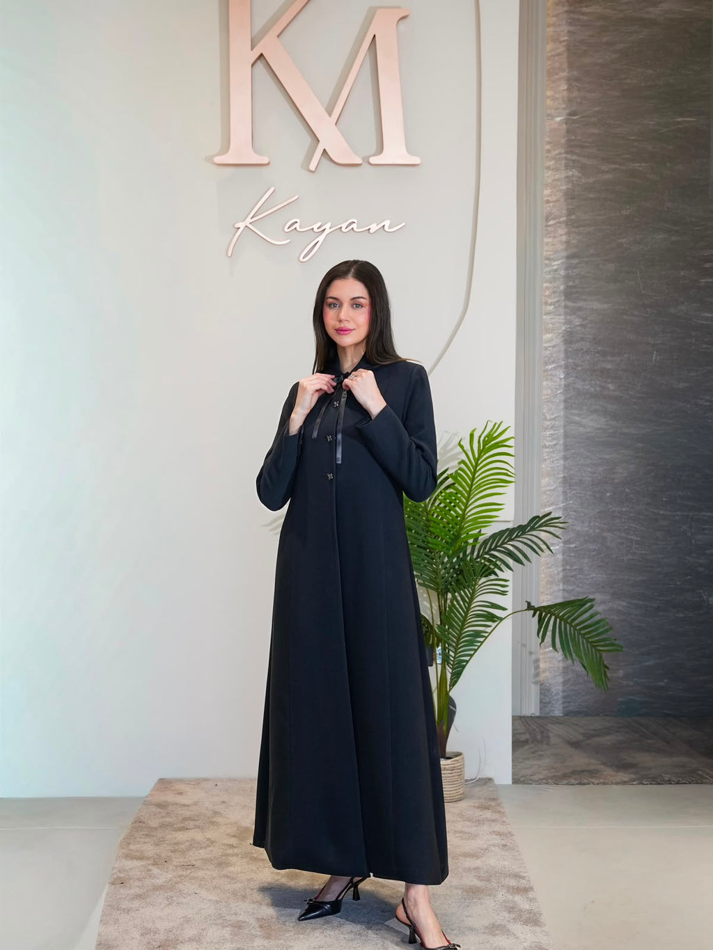 abaya with tie
